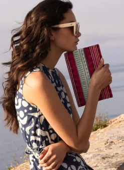 Oliphant Accessories|Bags>Beaded Envelope- Mezcal Red