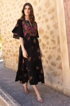 Oliphant Maxis><noscript><img width=