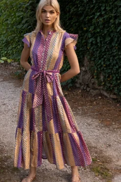 Oliphant Maxis><noscript><img width=