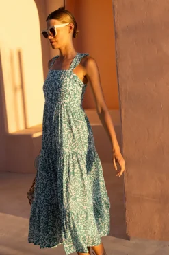 Oliphant Dresses><noscript><img width=