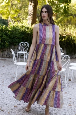 Oliphant Maxis><noscript><img width=